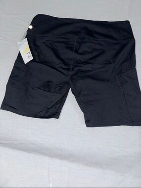 Zella Women's Black High-Waist Bike Shorts with Side Pockets